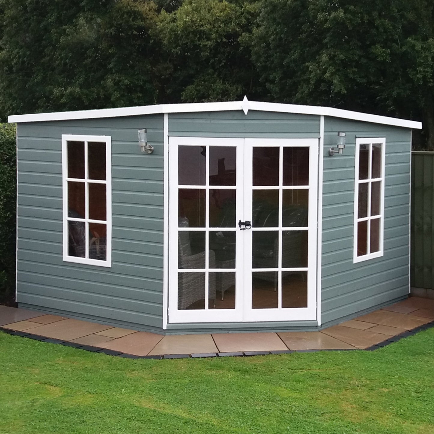 Shire Hampton 10' x 10' Summer House