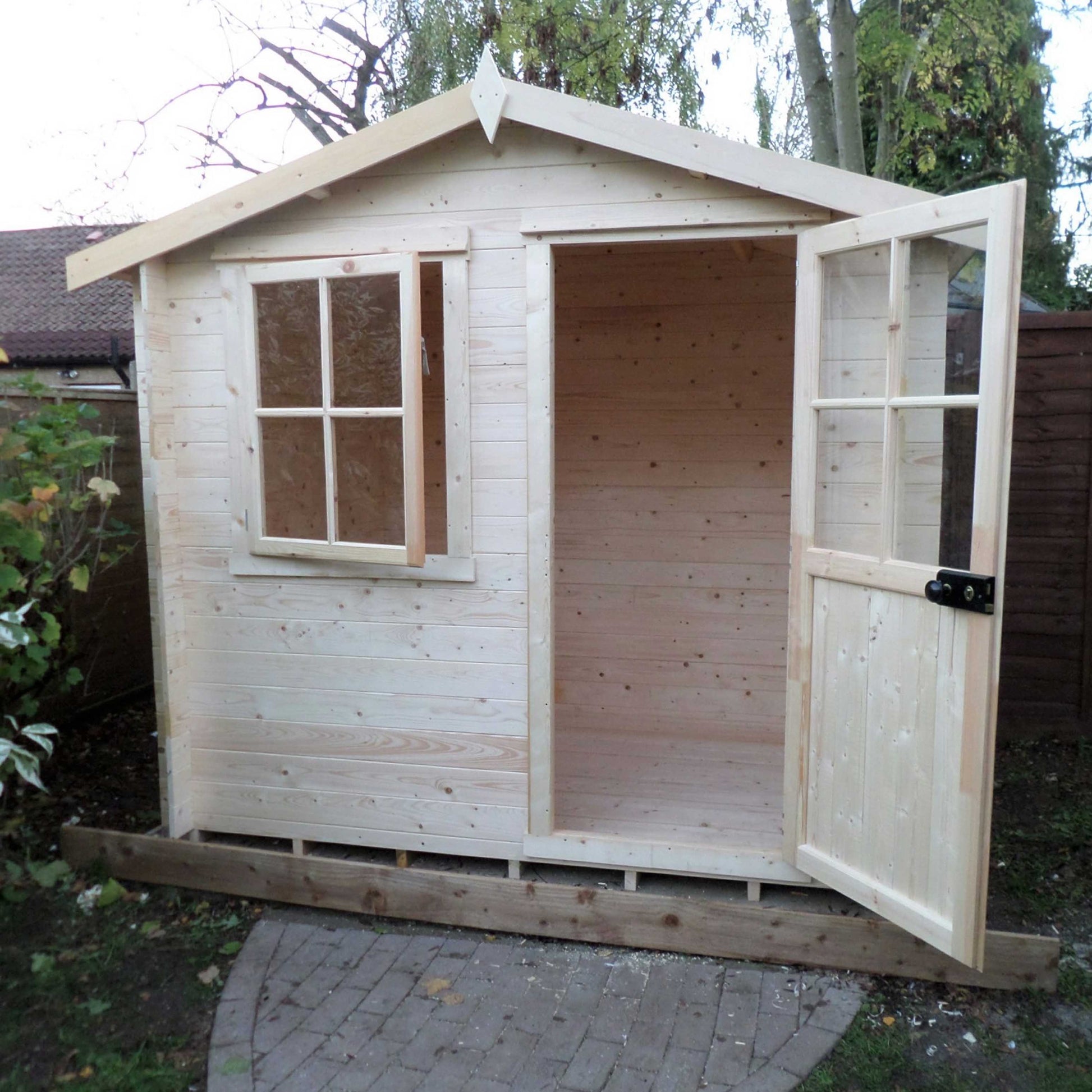 Shire Avesbury 10' x 10' ft 19mm Log Cabin