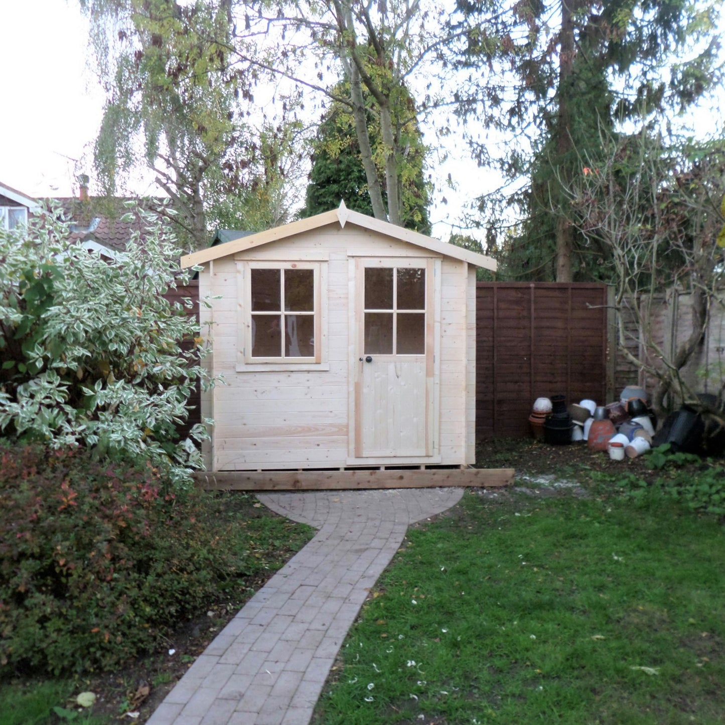 Shire Avesbury 10' x 10' ft 19mm Log Cabin