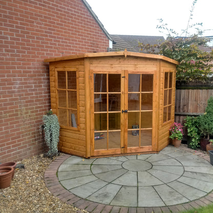 Shire Hampton 8' x 8' Summer House