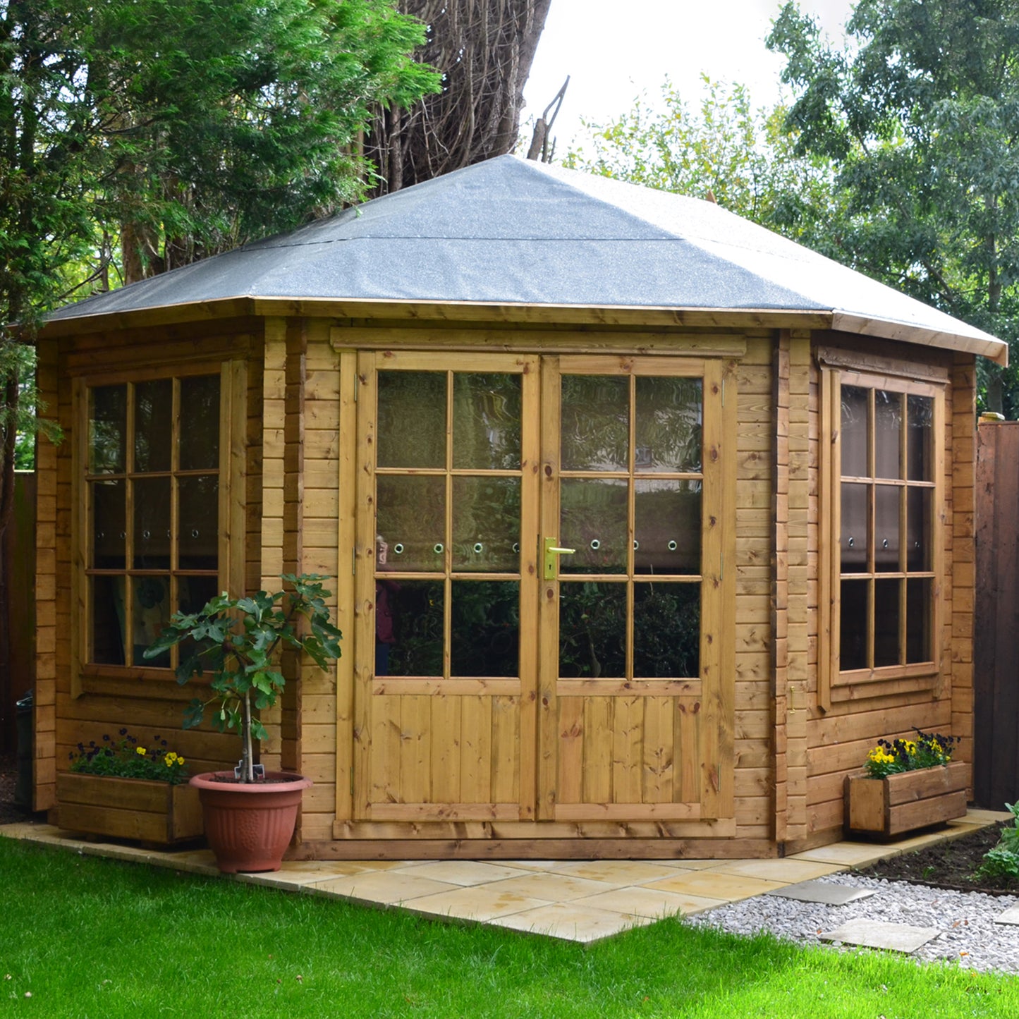 Shire Ardcastle 10' x 14' ft Corner Log Cabin