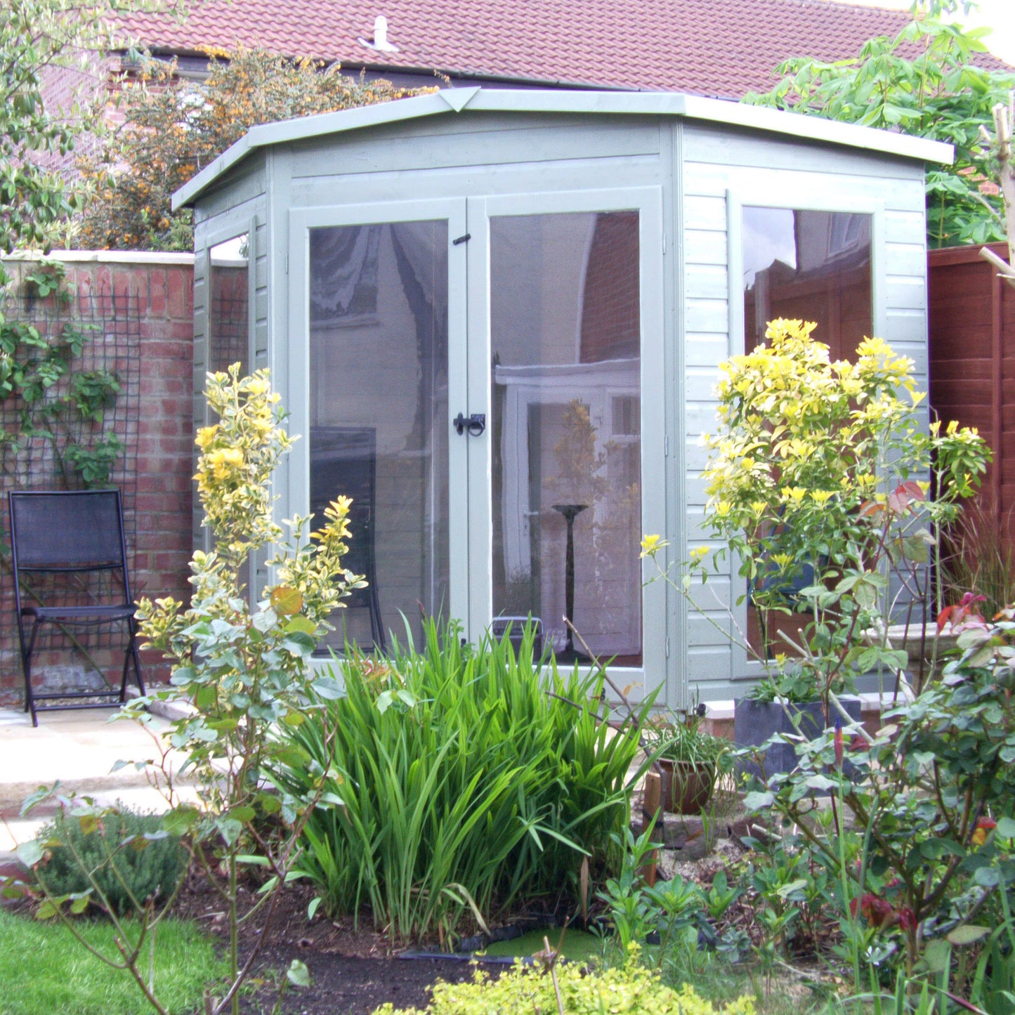 Shire Barclay 7' x 7' Summer House