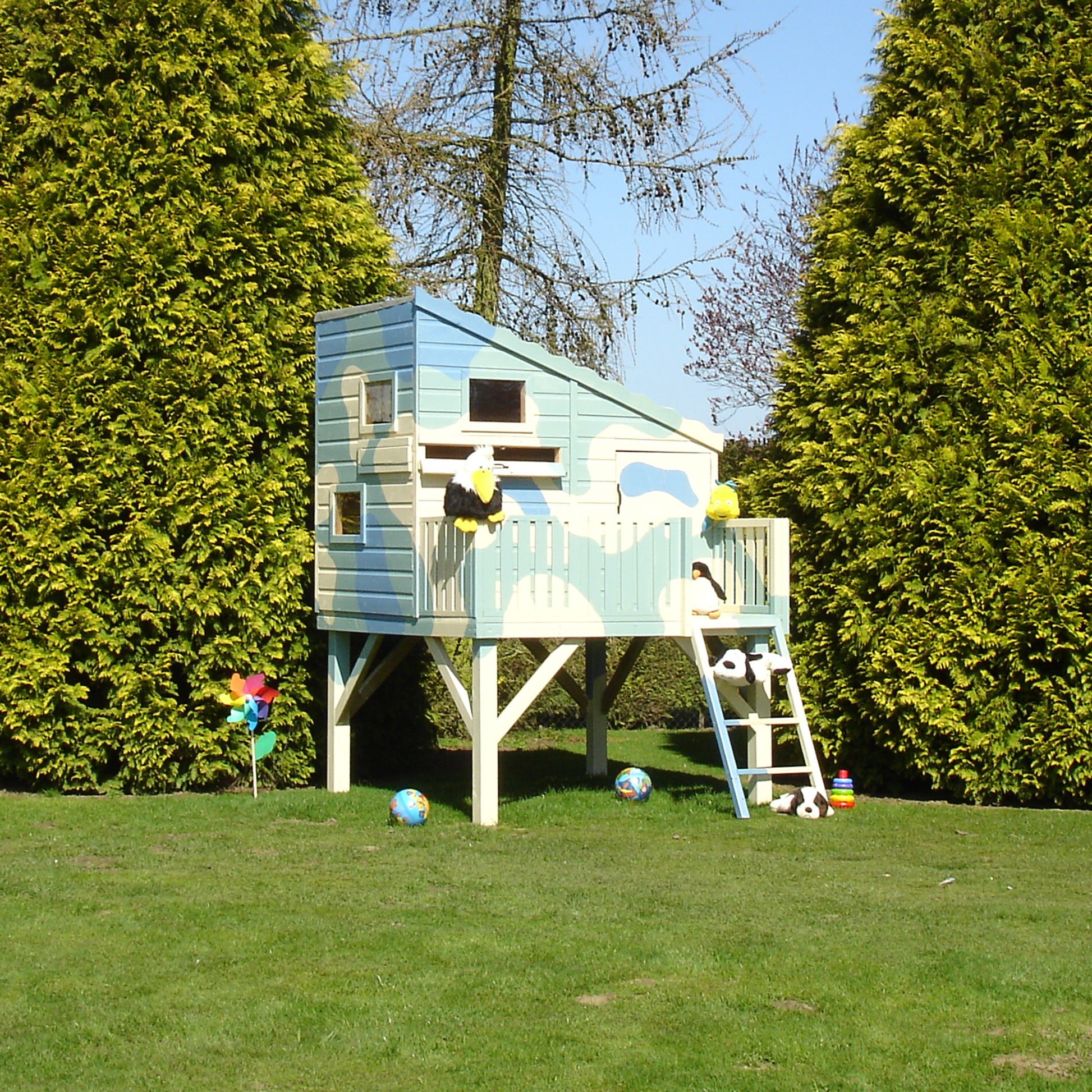 Shire 6' x 4' Command Post Little House