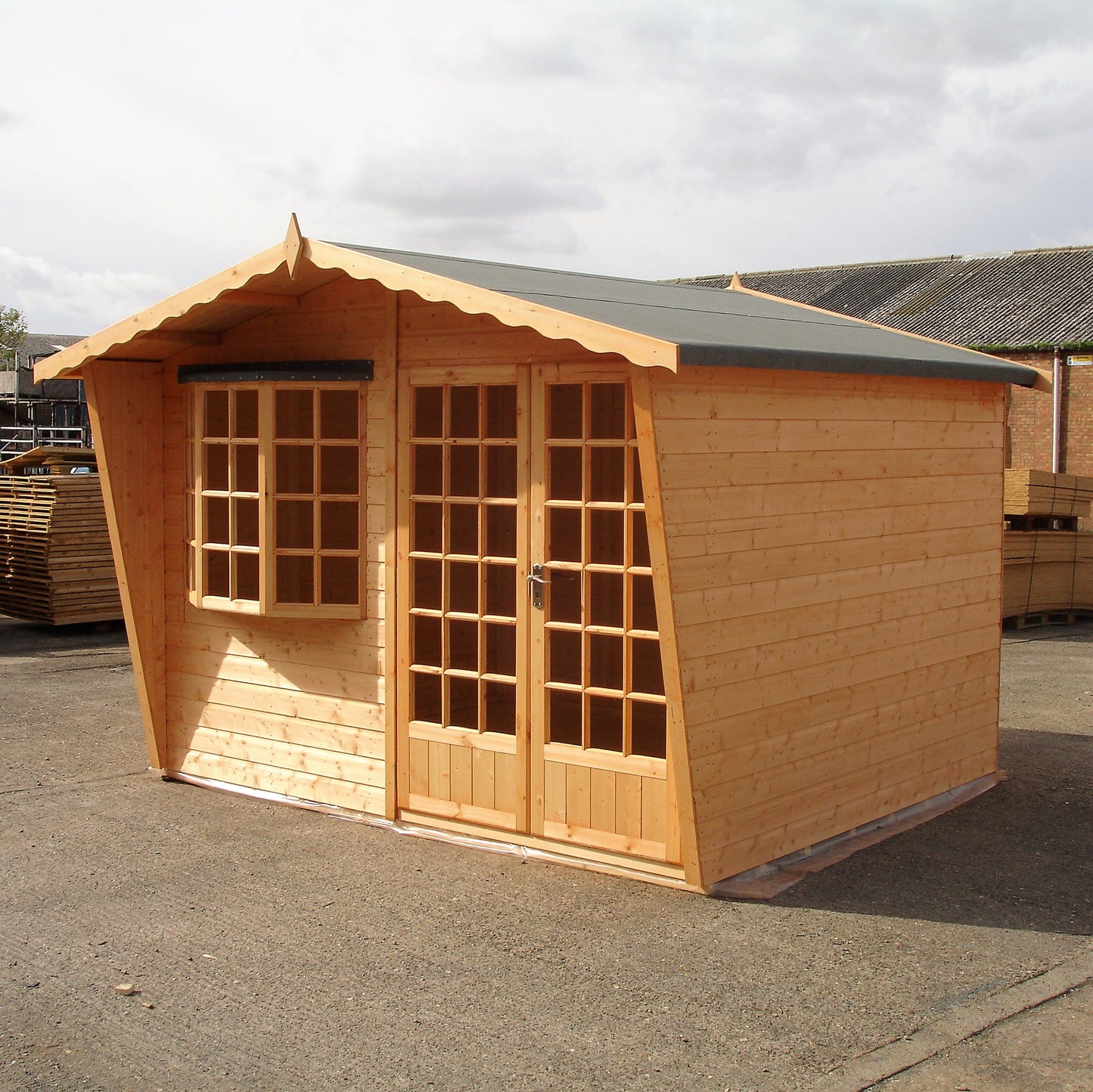 Shire Sandringham 10' x 6' Summer House