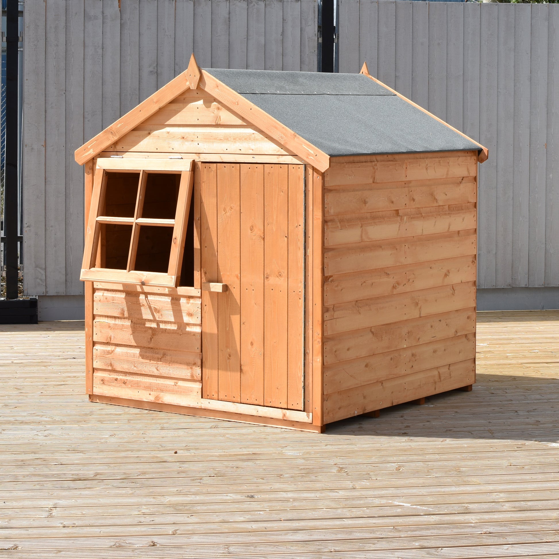 Shire 4x4 Playhut Little House