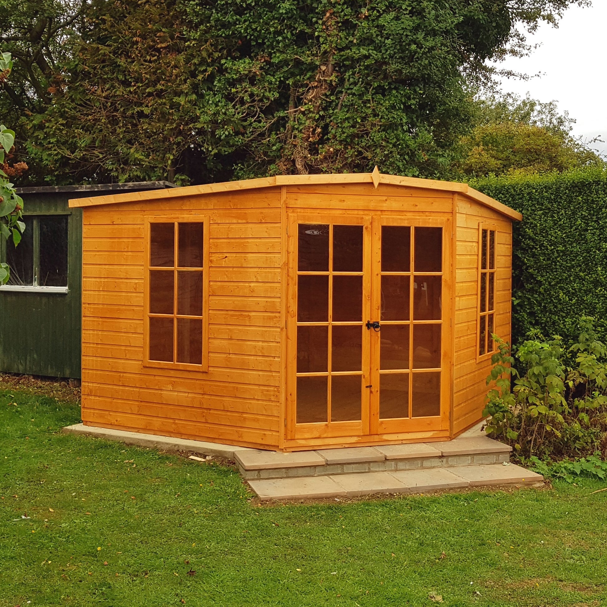 Shire Hampton 10' x 10' Summer House