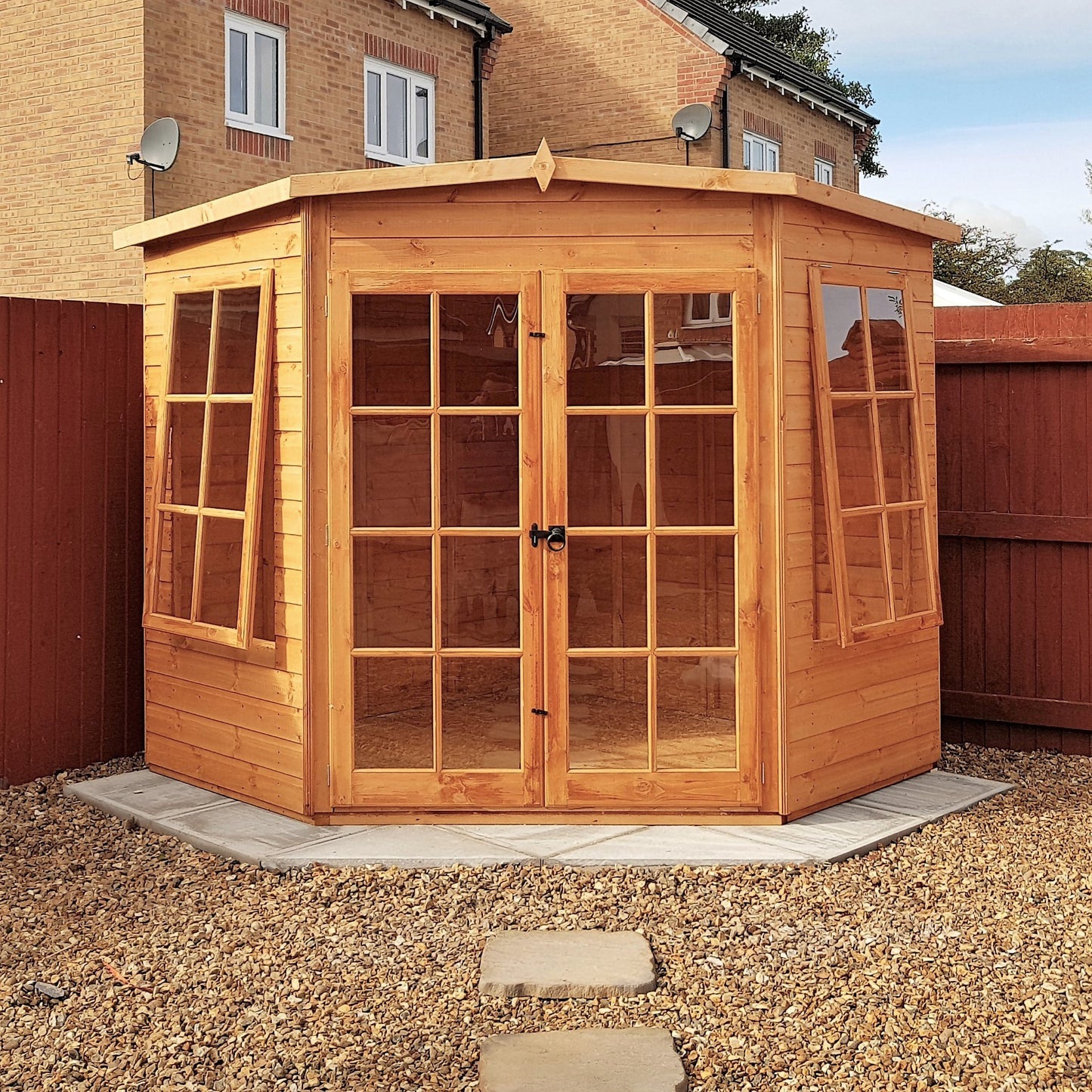 Shire Hampton 7' x 7' Summer House