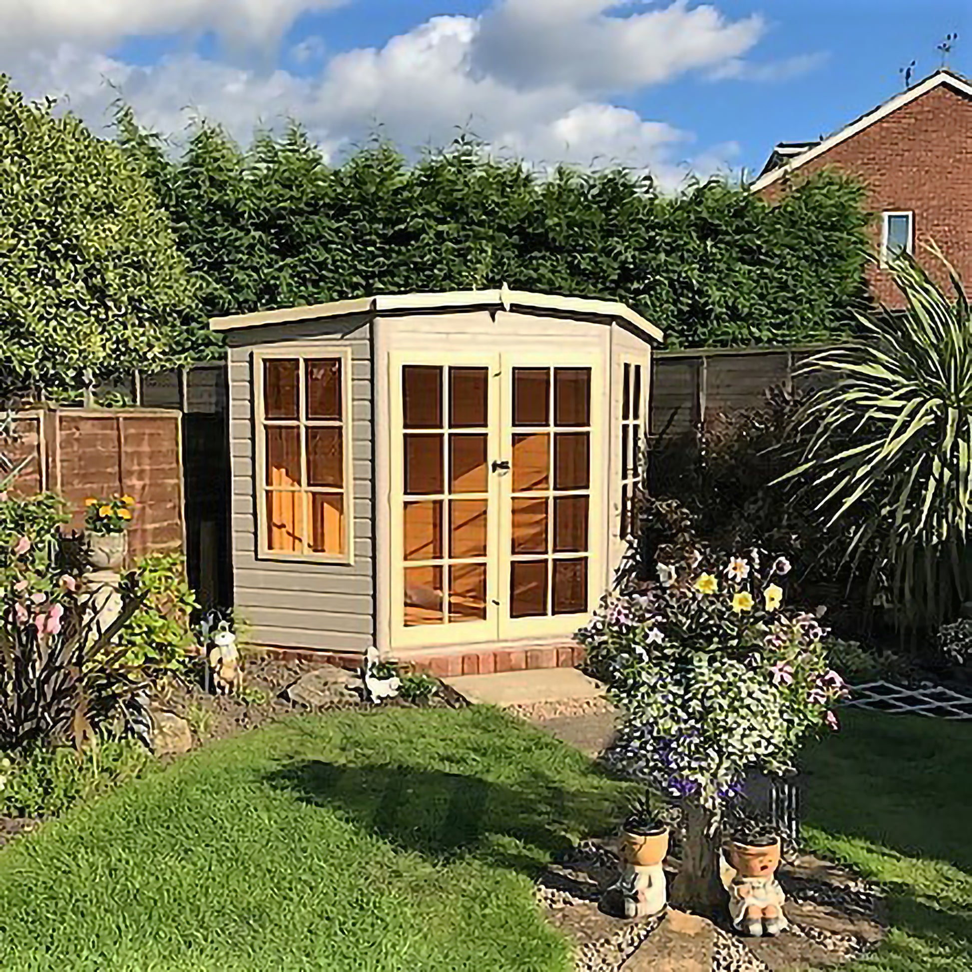 Shire Hampton 7' x 7' Summer House