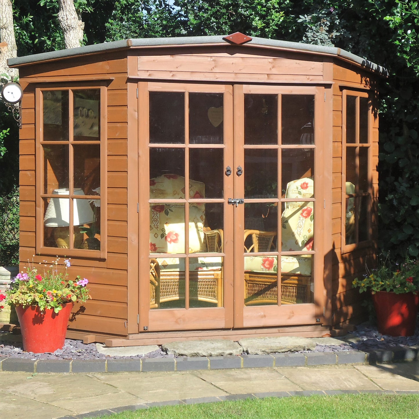 Shire Hampton 8' x 8' Summer House